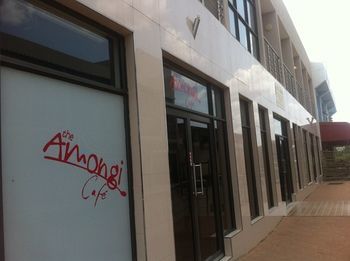 Hotel Labama Γκαμπορόνε Εξωτερικό φωτογραφία
