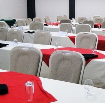Hotel Labama Γκαμπορόνε Εξωτερικό φωτογραφία